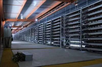 Sustainable mining farm
